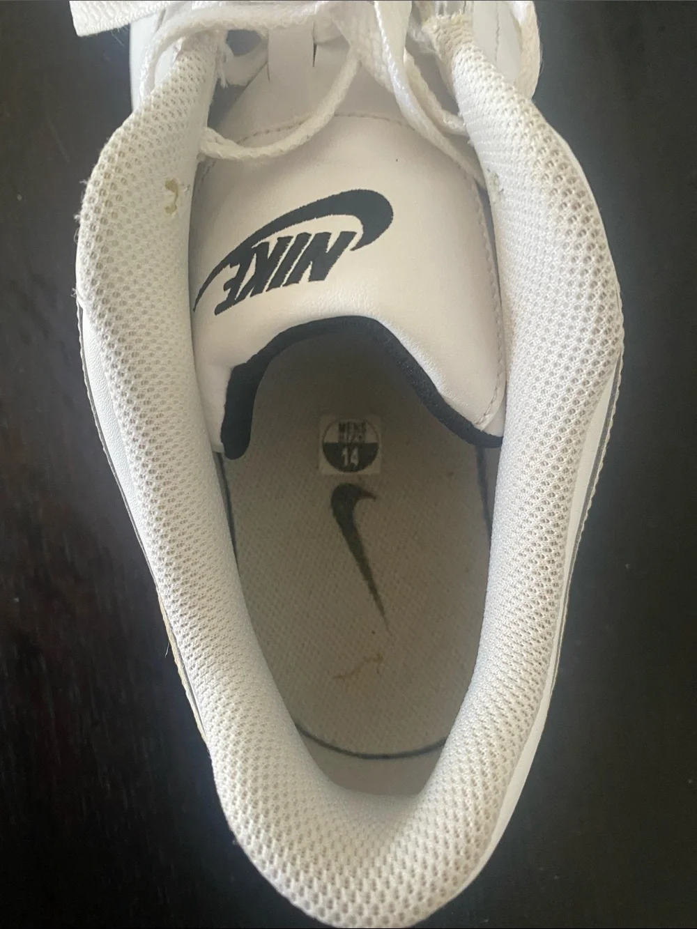 Nike classic low